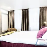 Apartahotel Hof 4*