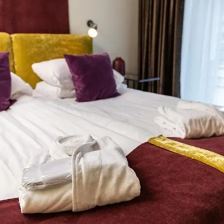 Aparthotel Hof 4*
