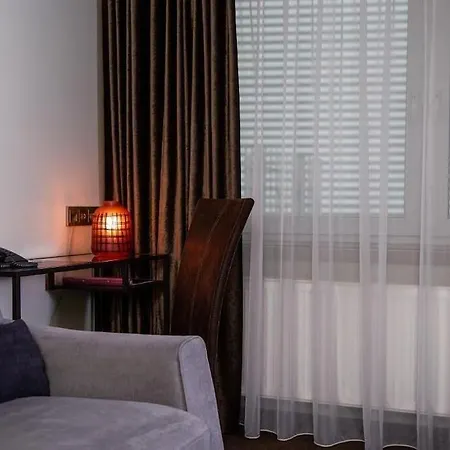 Aparthotel Hof Kaunas