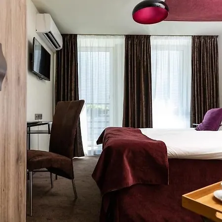 Viešbutis Hof Kaunas