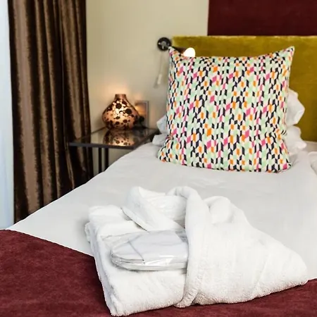Hof Aparthotel 4*