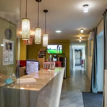 Hof Aparthotel 4*