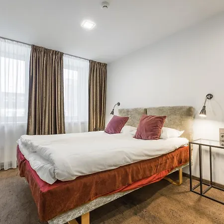 Lägenhetshotell Hof 4*