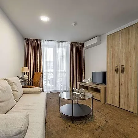 Aparthotel Hof 4*