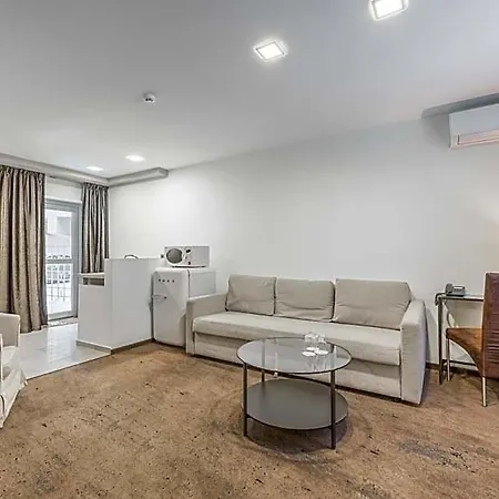 Hof 4* Kaunas