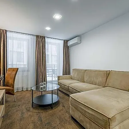Hof Aparthotel 4*